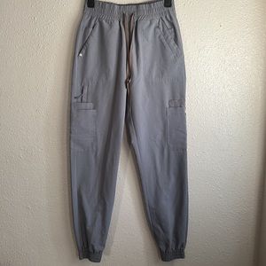 Figs Bundle Oversized Rafaela Top and High Waisted Jogger Pants